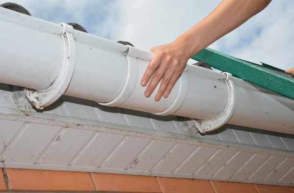 Gutter Reattachment in Plainfield